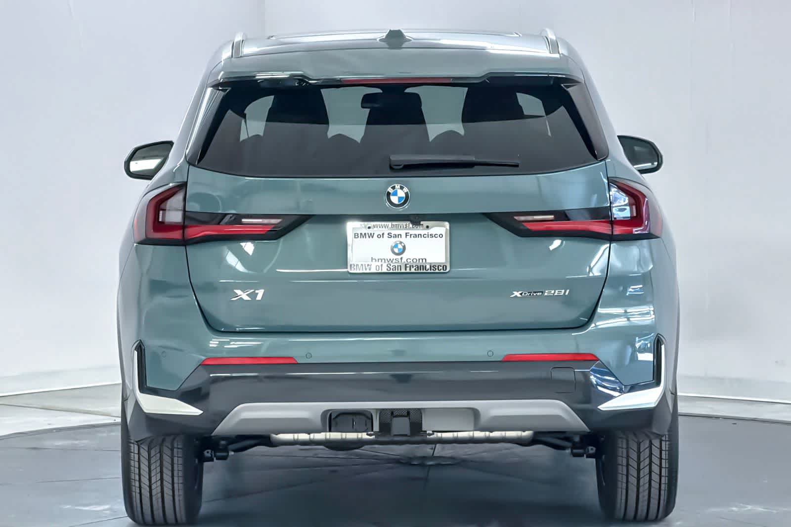 New 2026 BMW X1 xDrive28i w/ Convenience Package AWD/4WD image 7
