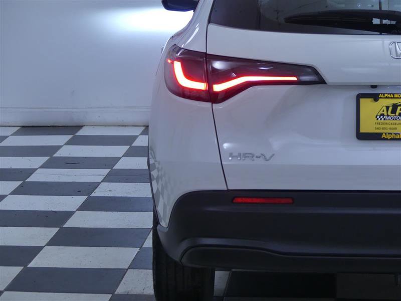Used 2023 Honda HR-V LX image 25