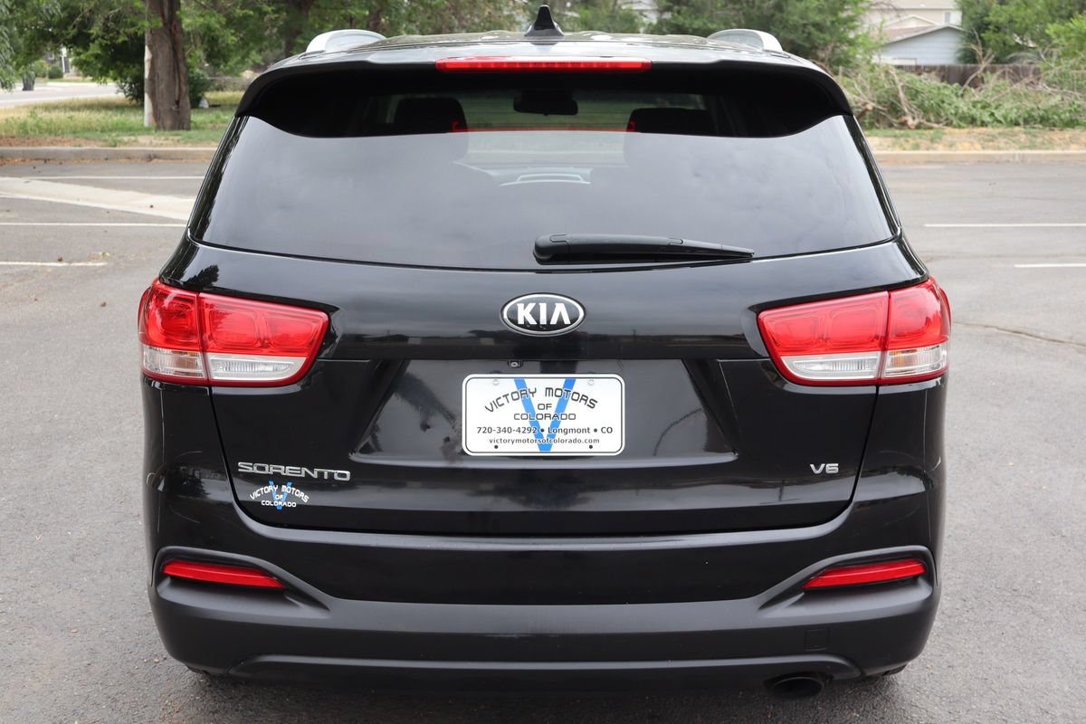 Used 2016 Kia Sorento LX AWD/4WD image 6