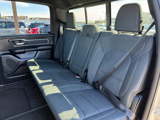 Used 2022 RAM 1500 Big Horn AWD/4WD image 17