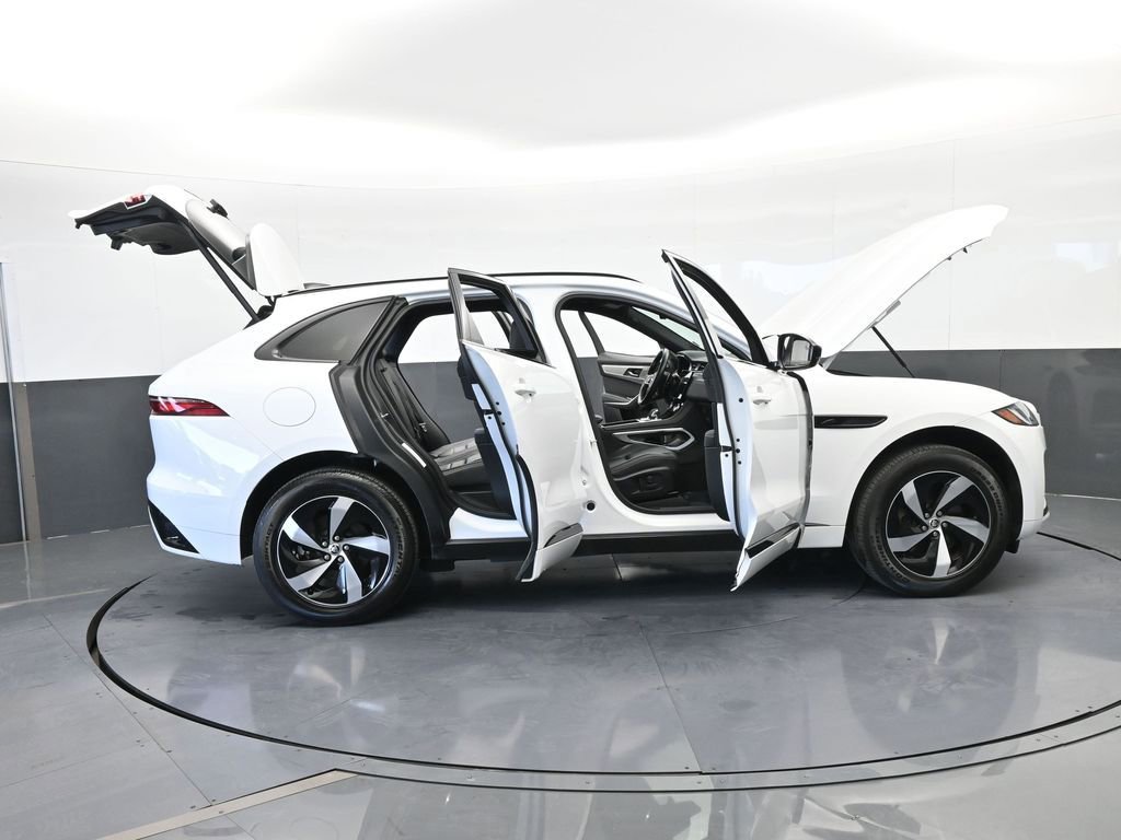 Used 2024 Jaguar F-PACE R-Dynamic S image 74