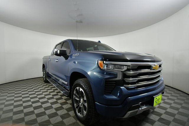 Used 2024 Chevrolet Silverado 1500 High Country w/ Technology Package image 8