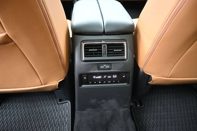 Certified 2025 MAZDA CX-70 3.3 Turbo S w/ Premium Plus AWD/4WD image 20