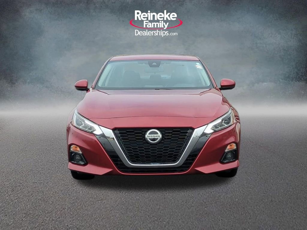Used 2021 Nissan Altima 2.5 Platinum AWD/4WD image 2
