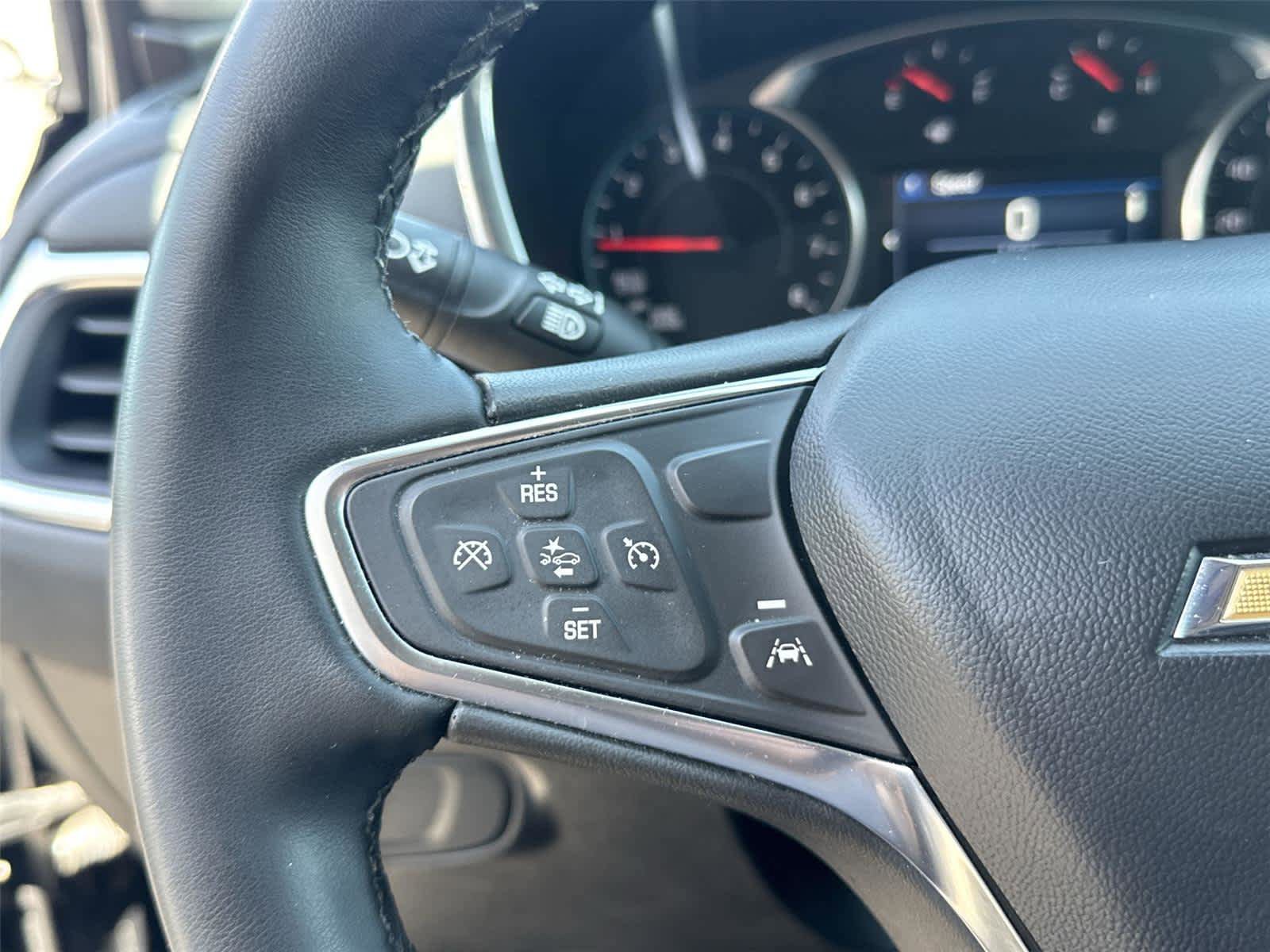 Used 2024 Chevrolet Equinox LT AWD/4WD image 27