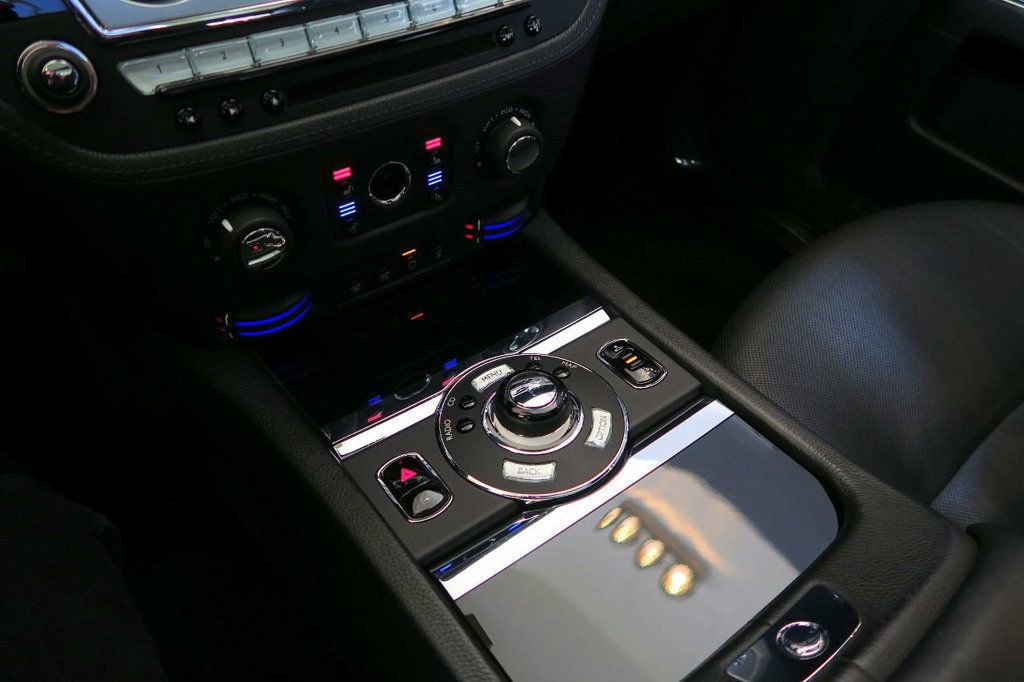 Used 2013 Rolls-Royce Ghost image 20