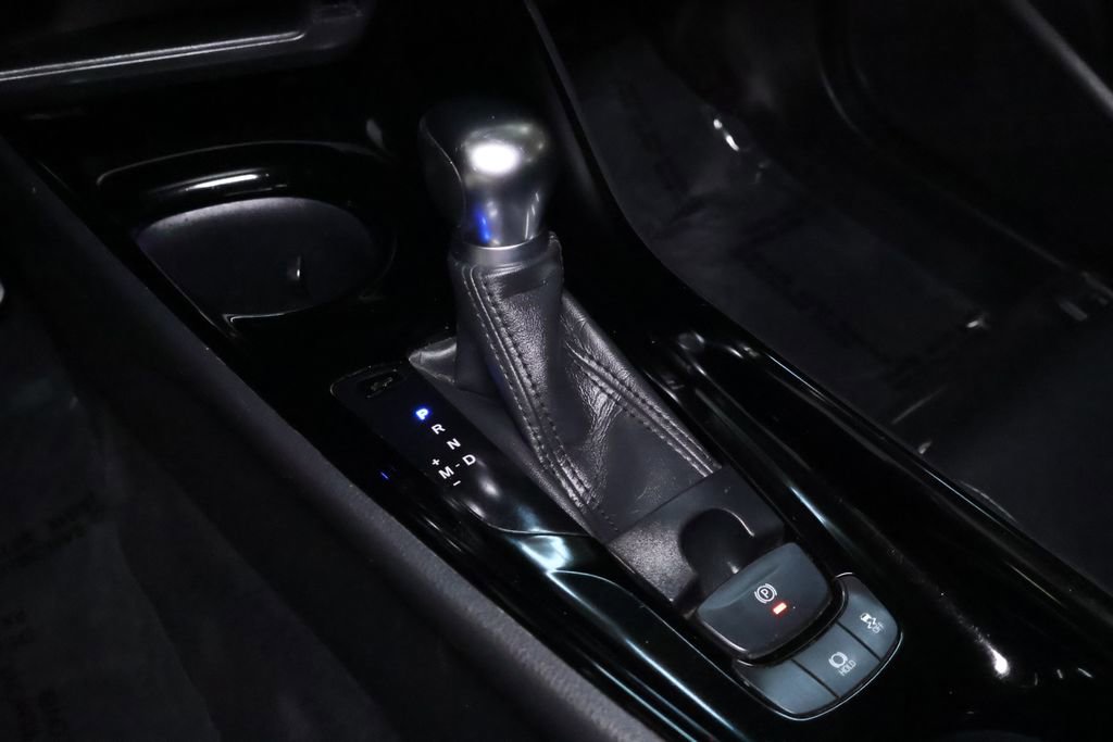 Used 2021 Toyota C-HR Limited image 32