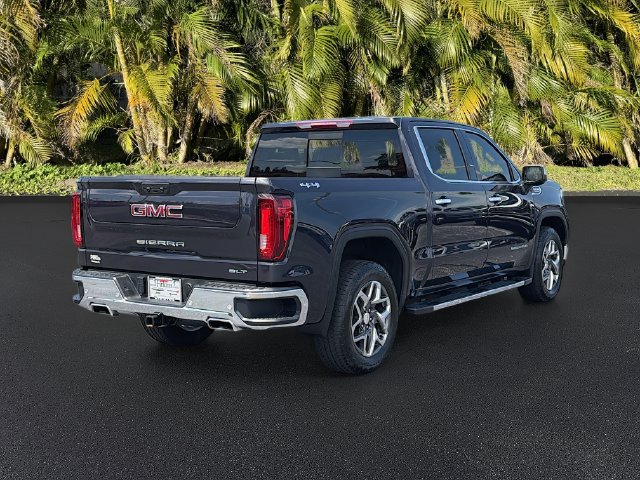 Used 2024 GMC Sierra 1500 SLT w/ SLT Premium Plus Package AWD/4WD image 4