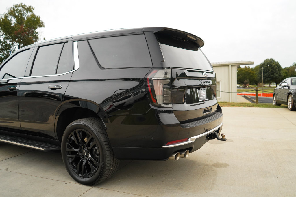 Used 2025 Chevrolet Tahoe Premier AWD/4WD image 22