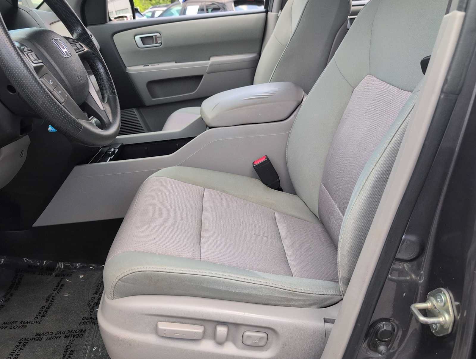 Used 2015 Honda Pilot SE image 16
