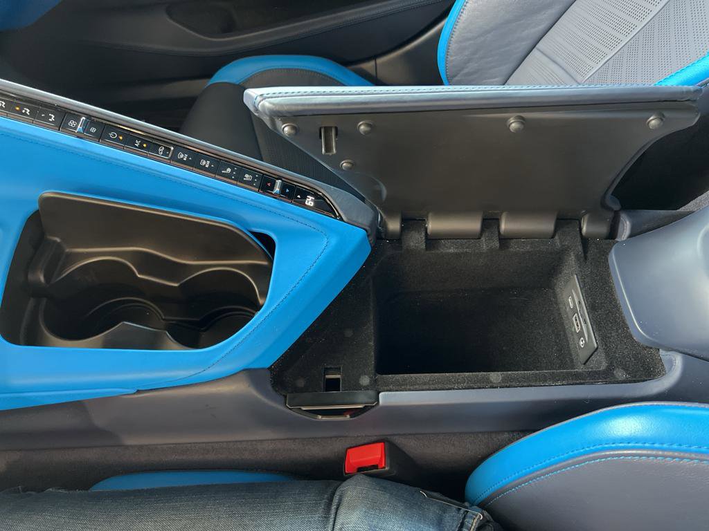 Used 2023 Chevrolet Corvette Stingray Premium Conv w/ Z51 Performance Package image 21