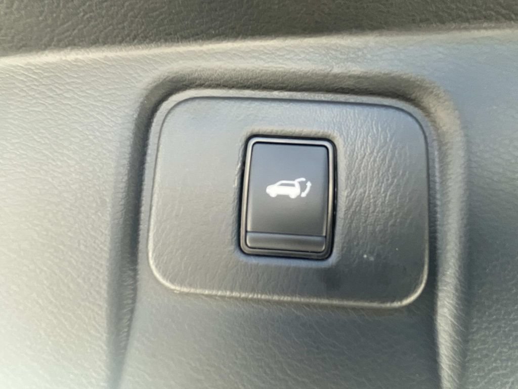 Used 2024 Nissan Murano Platinum w/ Cargo Package AWD/4WD image 9