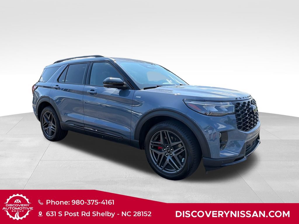 Used 2025 Ford Explorer ST-Line w/ Premium Package AWD/4WD image 4