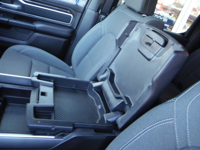 Used 2023 RAM 1500 Big Horn AWD/4WD image 30