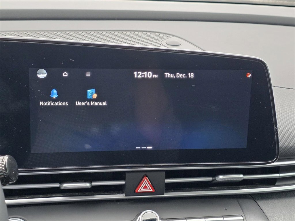 Used 2023 Hyundai Elantra SEL w/ Convenience Package image 15