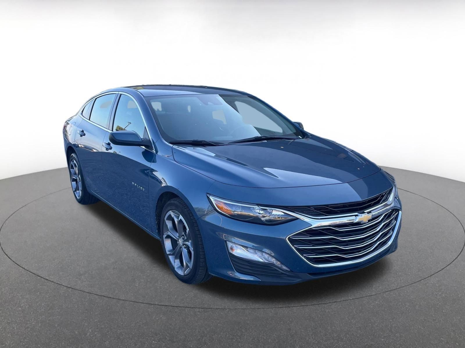 Used 2024 Chevrolet Malibu LT