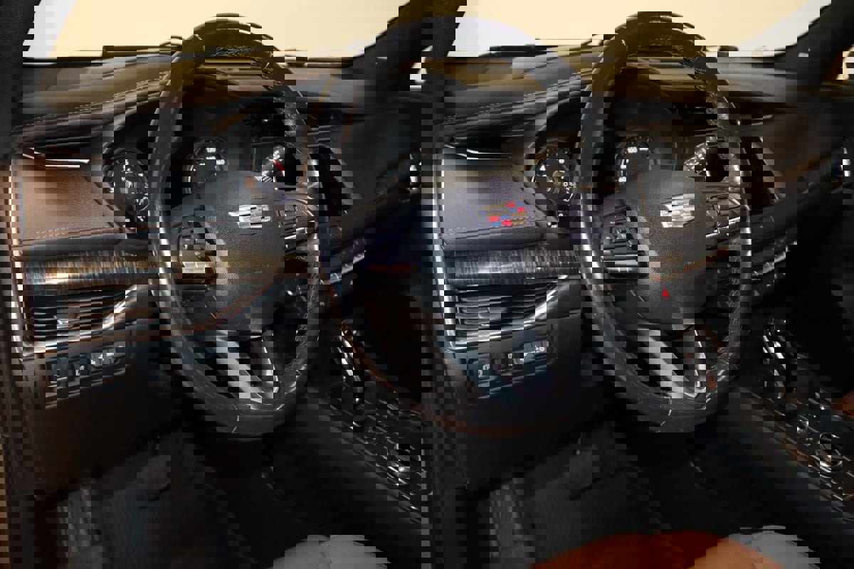 Used 2020 Cadillac XT4 Premium Luxury image 40