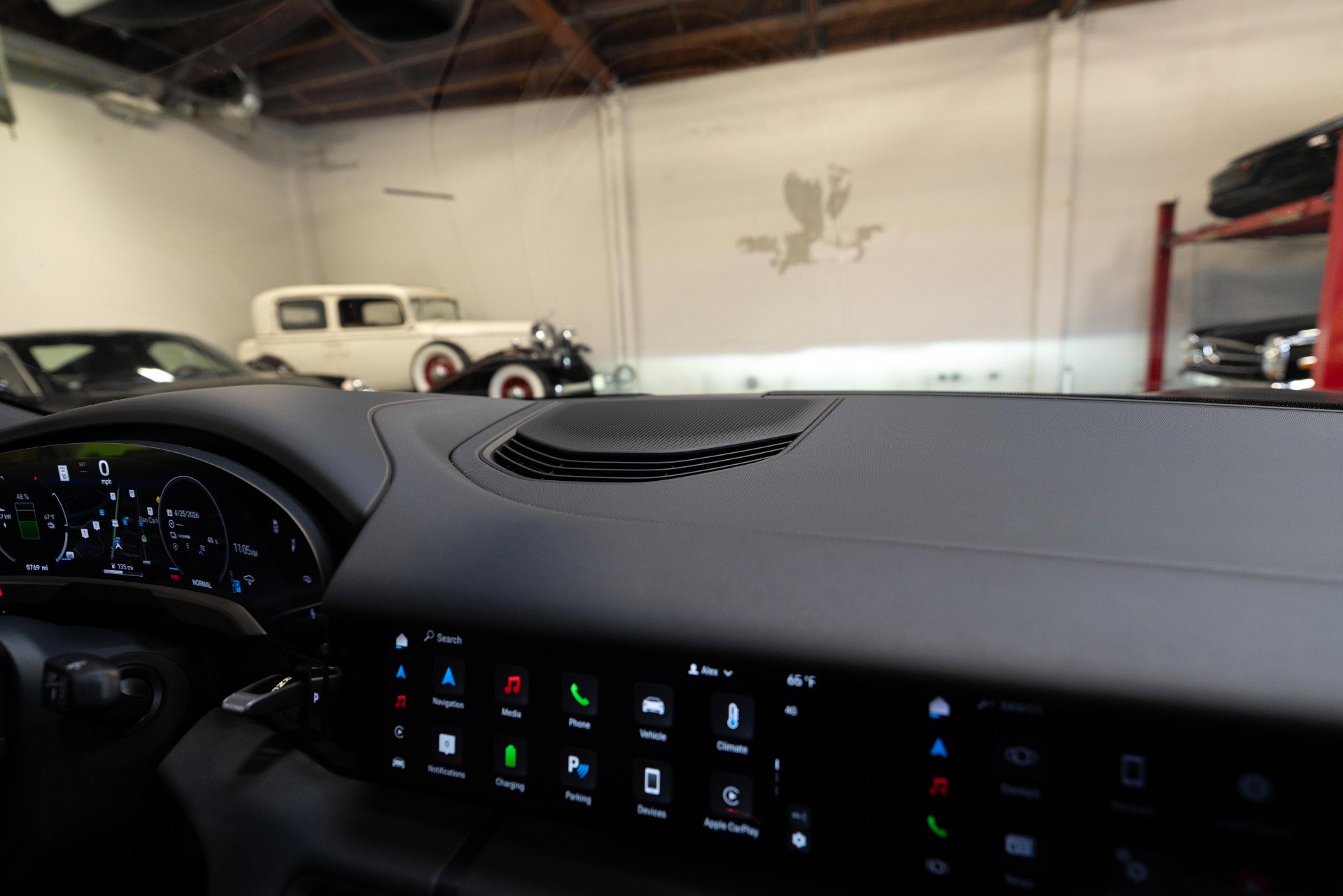 Used 2025 Porsche Taycan RWD image 89
