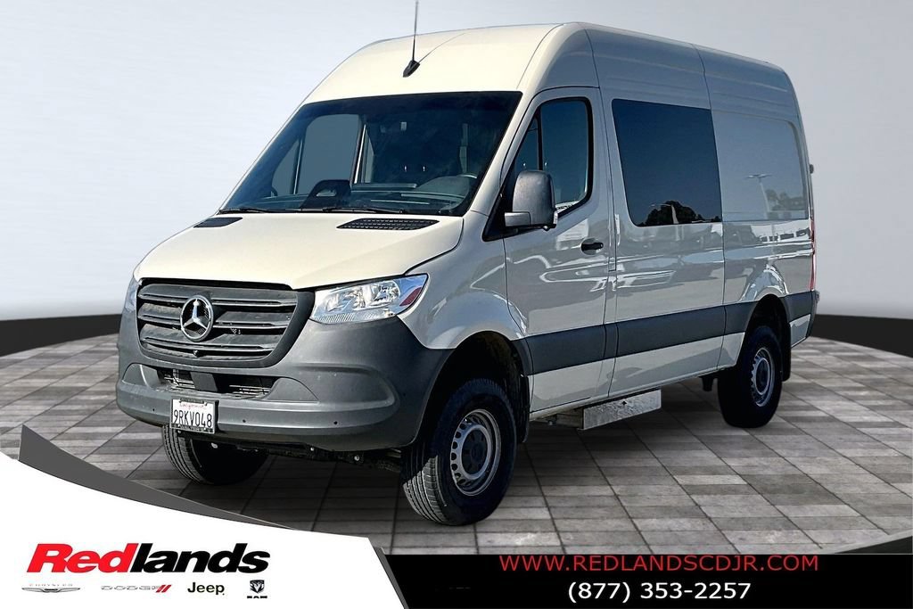 Used 2025 Mercedes-Benz Sprinter 2500 video 1