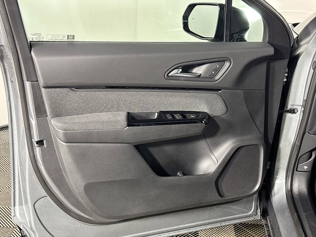 New 2026 Honda Prologue EX image 10