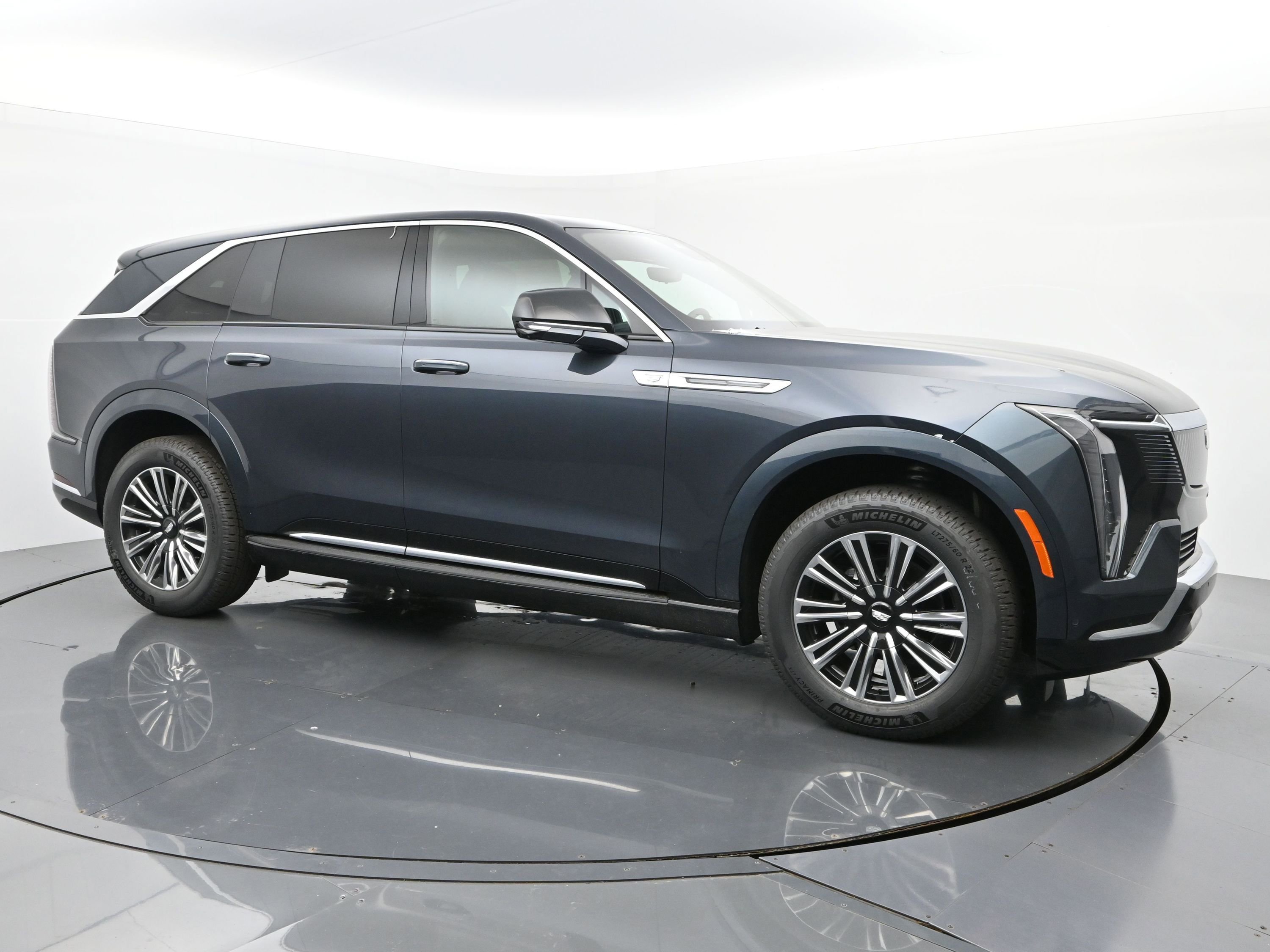 New 2026 Cadillac Escalade IQ Luxury 1 w/ LPO, Floor Liner Package image 7