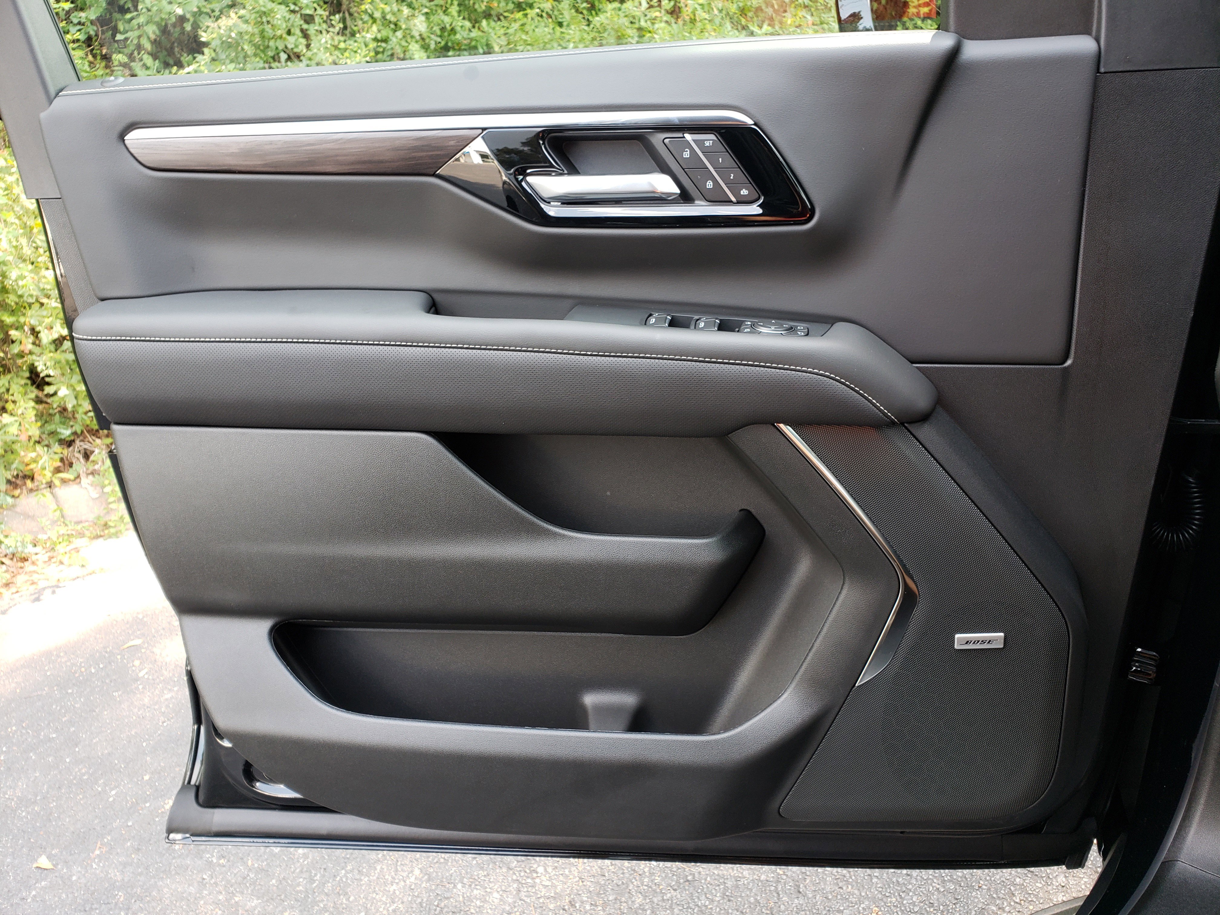 New 2026 Chevrolet Tahoe Premier w/ Sun And Tow Package image 12