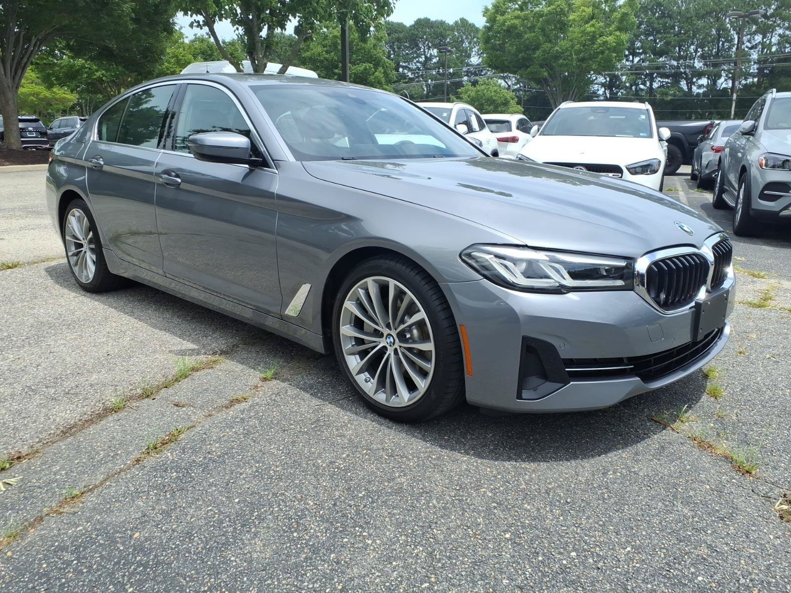 Used 2023 BMW 530i w/ Executive Package RWD image 4