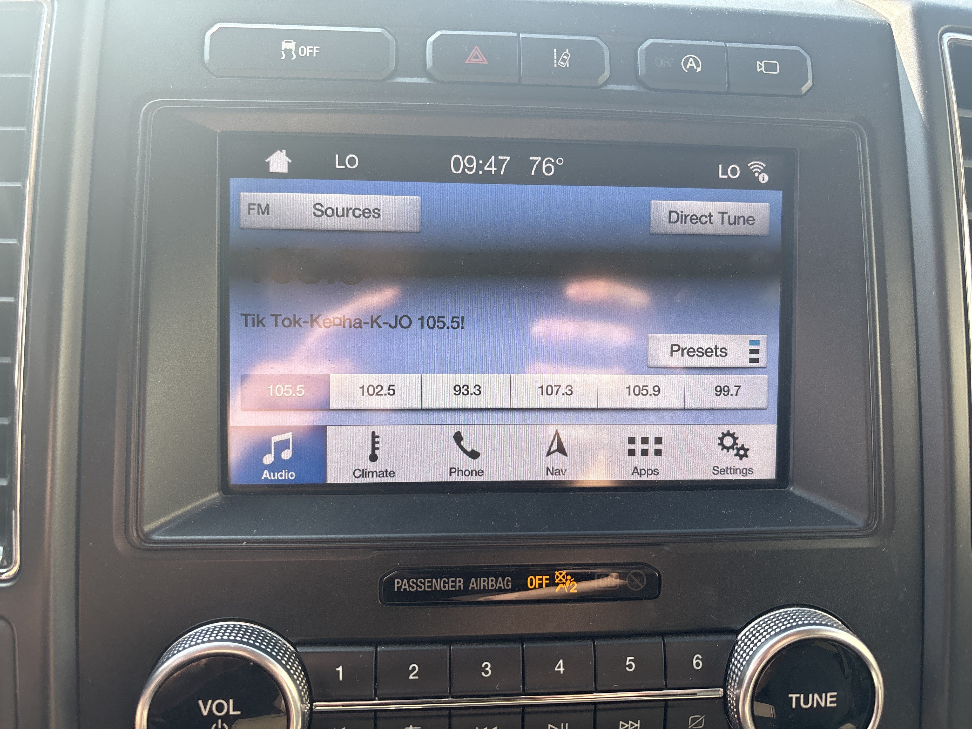 Used 2019 Ford Expedition Limited w/ Equipment Group 302A RWD image 23