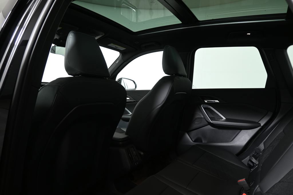 Used 2026 BMW X1 xDrive28i w/ Technology Package image 31