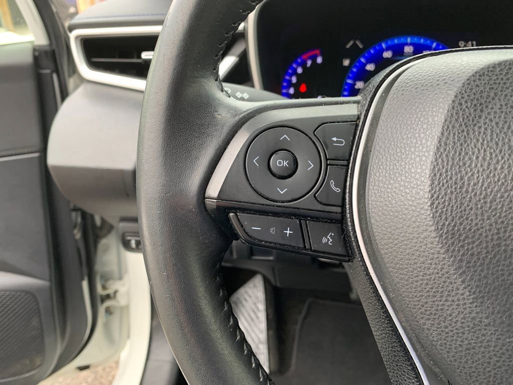 Used 2020 Toyota Corolla XSE w/ Carpet Mat Package (TMS) image 29