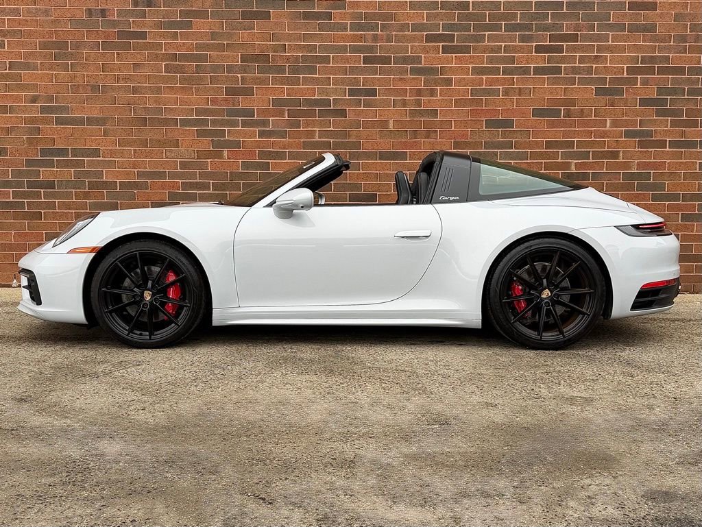 Certified 2024 Porsche 911 Targa 4S image 2
