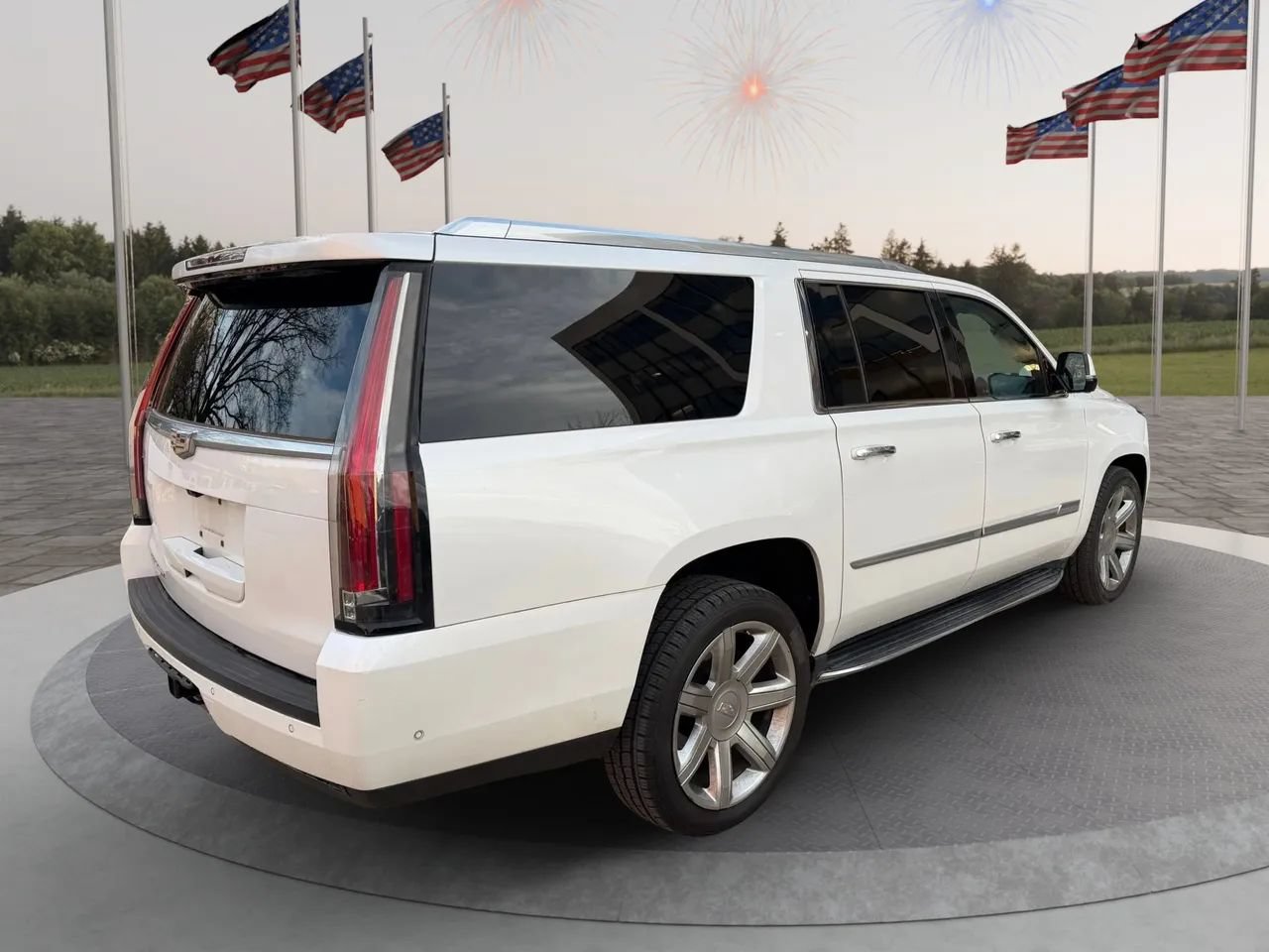 Used 2018 Cadillac Escalade ESV Luxury AWD/4WD image 8
