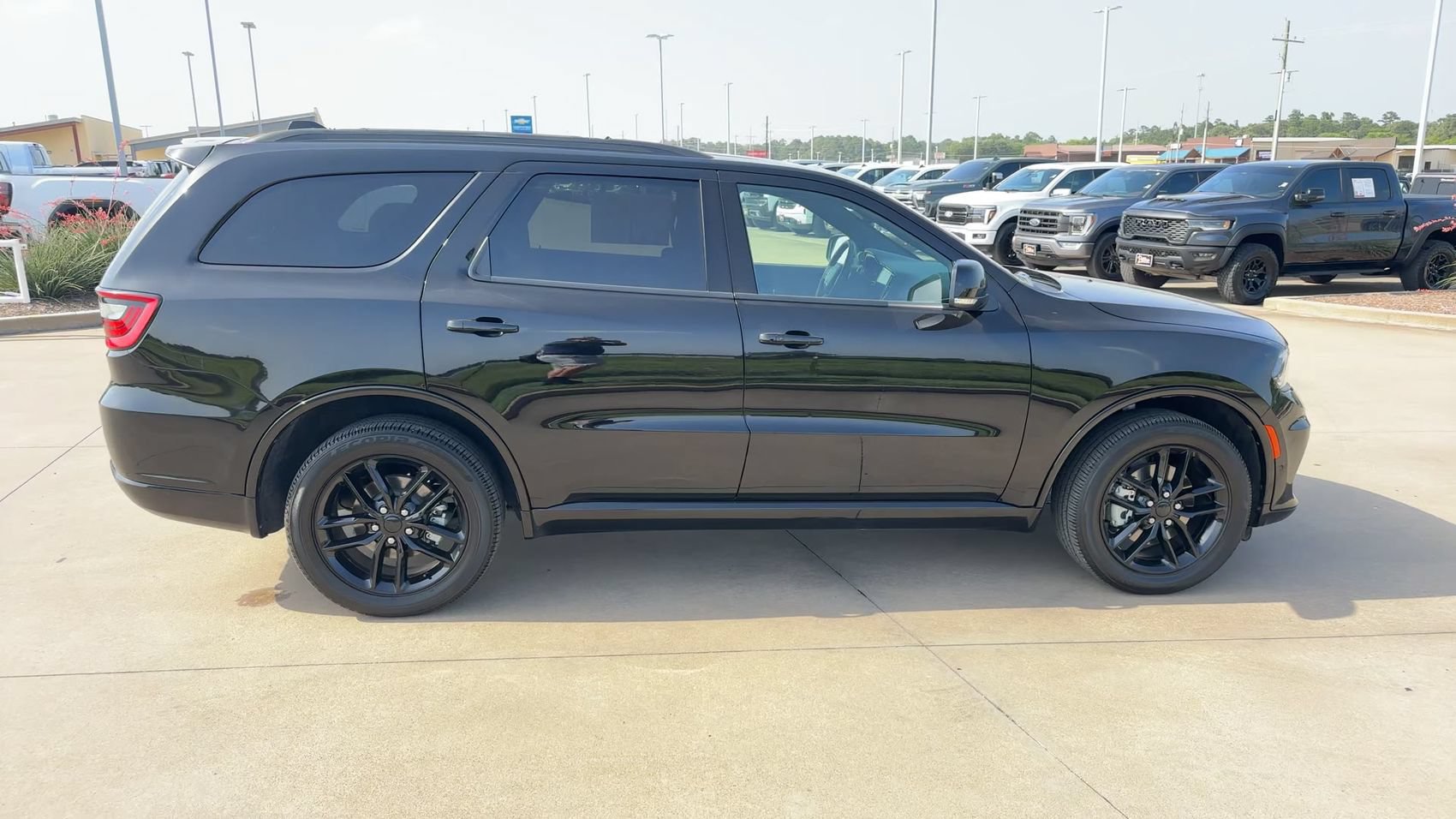 Used 2026 Dodge Durango GT AWD/4WD image 2
