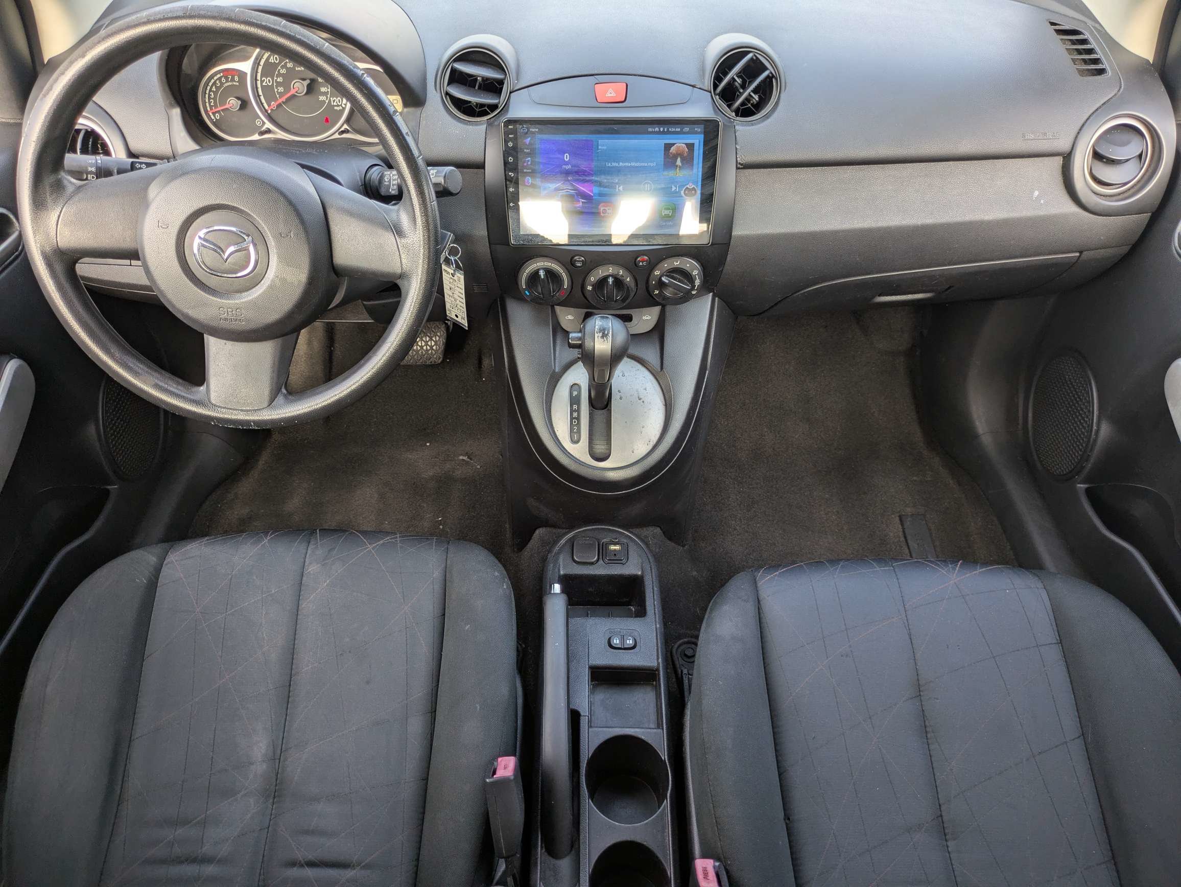 Used 2013 MAZDA MAZDA2 Sport FWD image 16