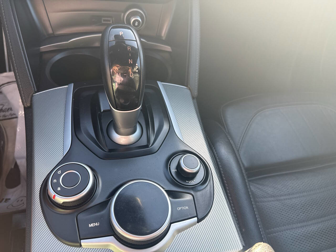 Used 2018 Alfa Romeo Stelvio Ti Sport image 7