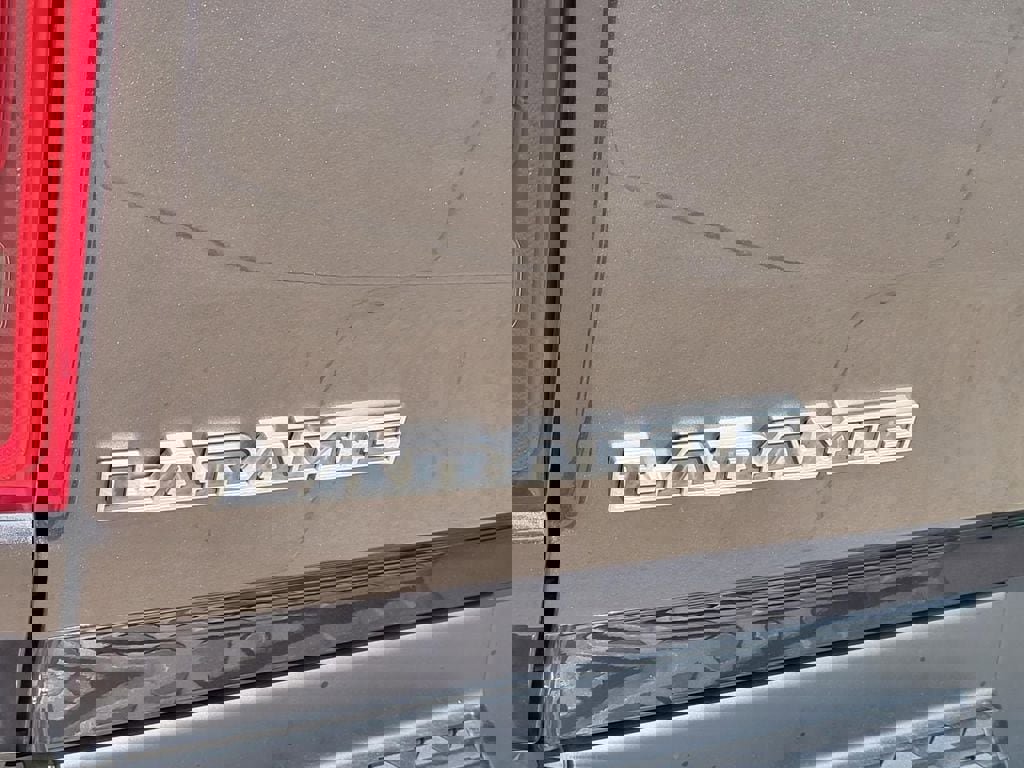 Used 2021 RAM 1500 Laramie w/ Laramie Southwest Edition image 8