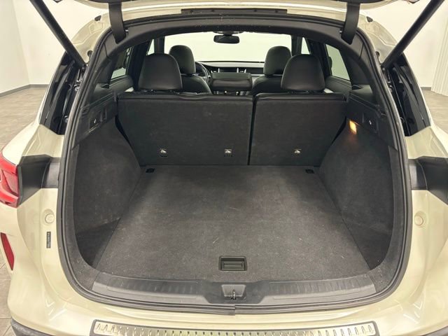 Used 2020 INFINITI QX50 Essential w/ Edition 30 Package image 8