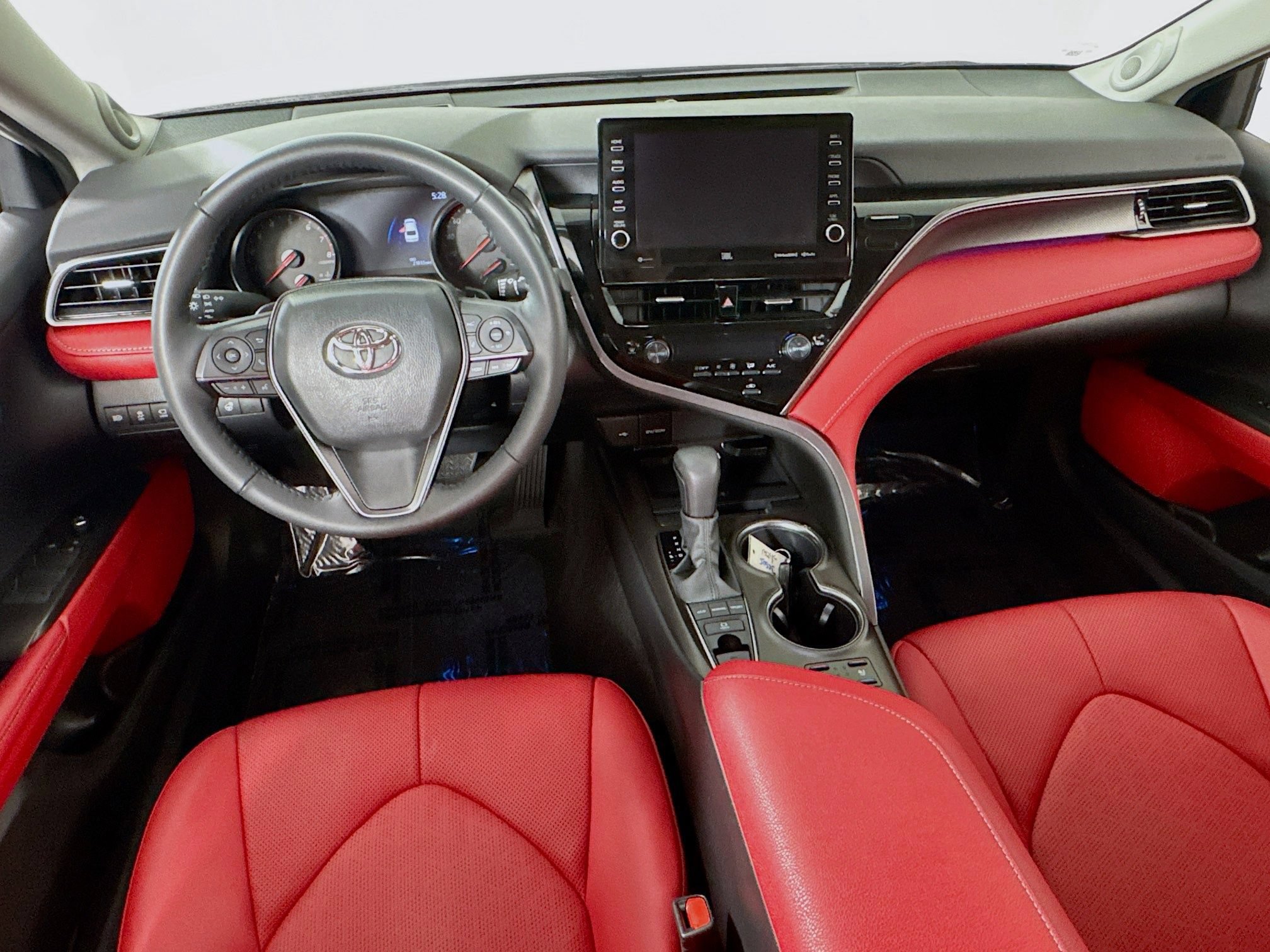 Certified 2024 Toyota Camry XSE w/ Navigation Package FWD image 19
