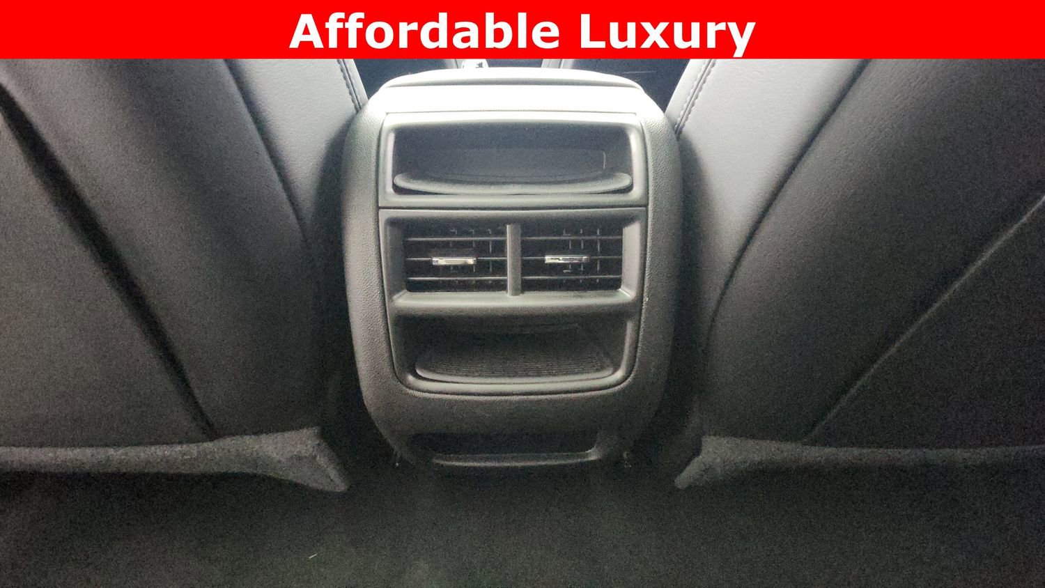 Used 2025 Cadillac XT5 Premium Luxury image 31