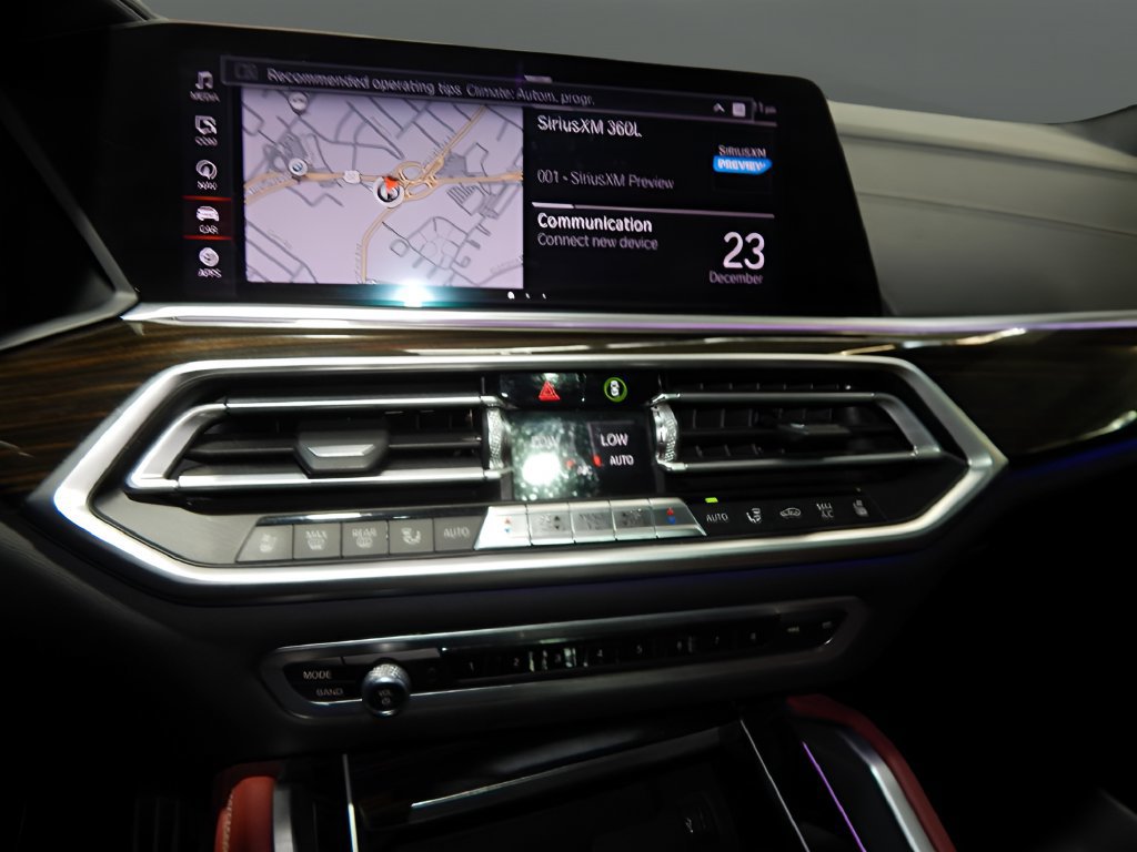 Used 2021 BMW X6 xDrive40i AWD/4WD image 21
