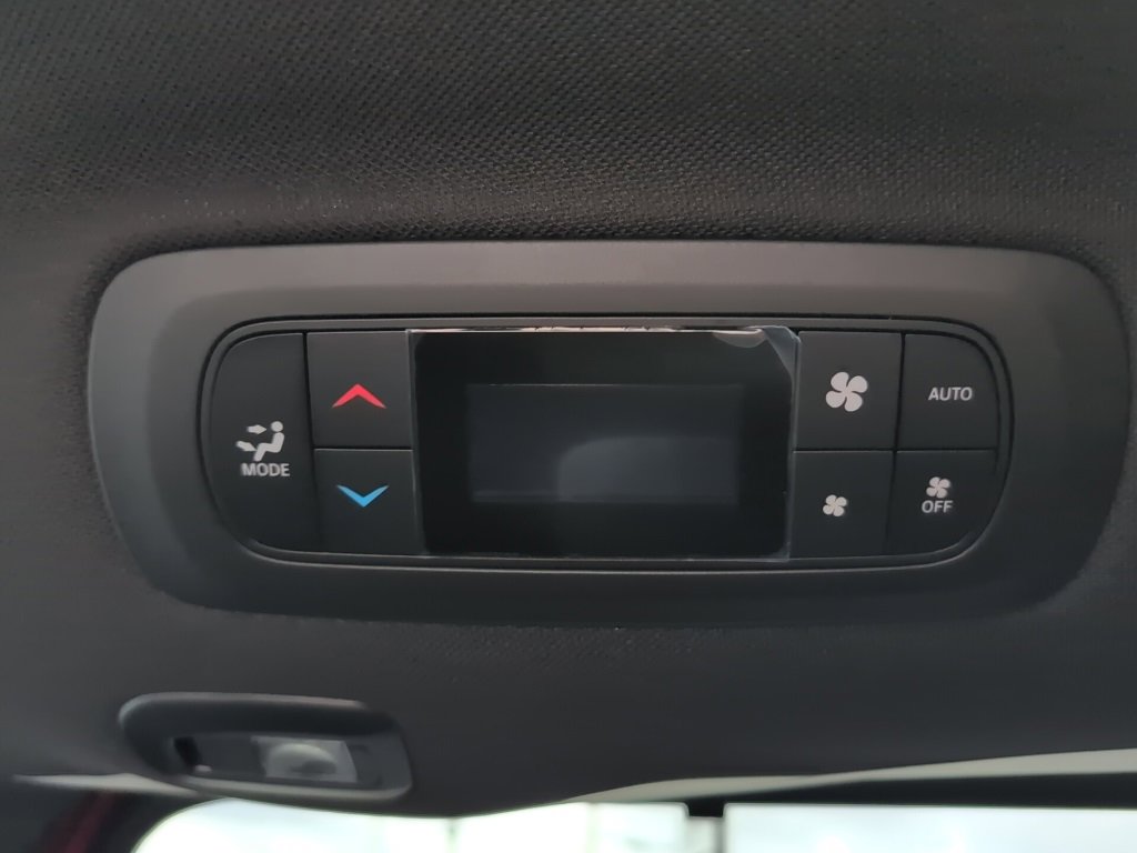 New 2026 Chrysler Pacifica Limited image 20