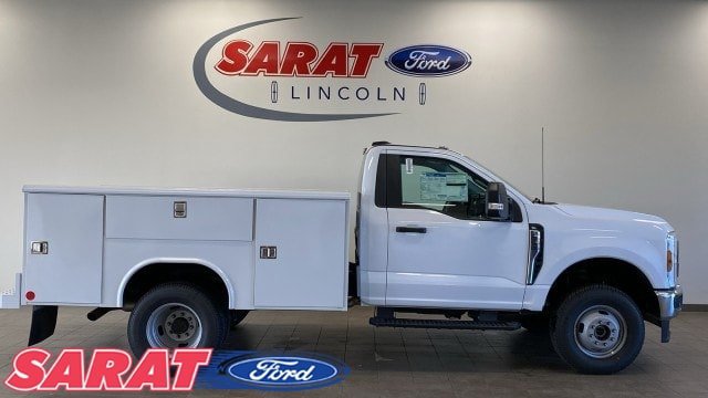New 2025 Ford F350 XL w/ XL Chrome Package