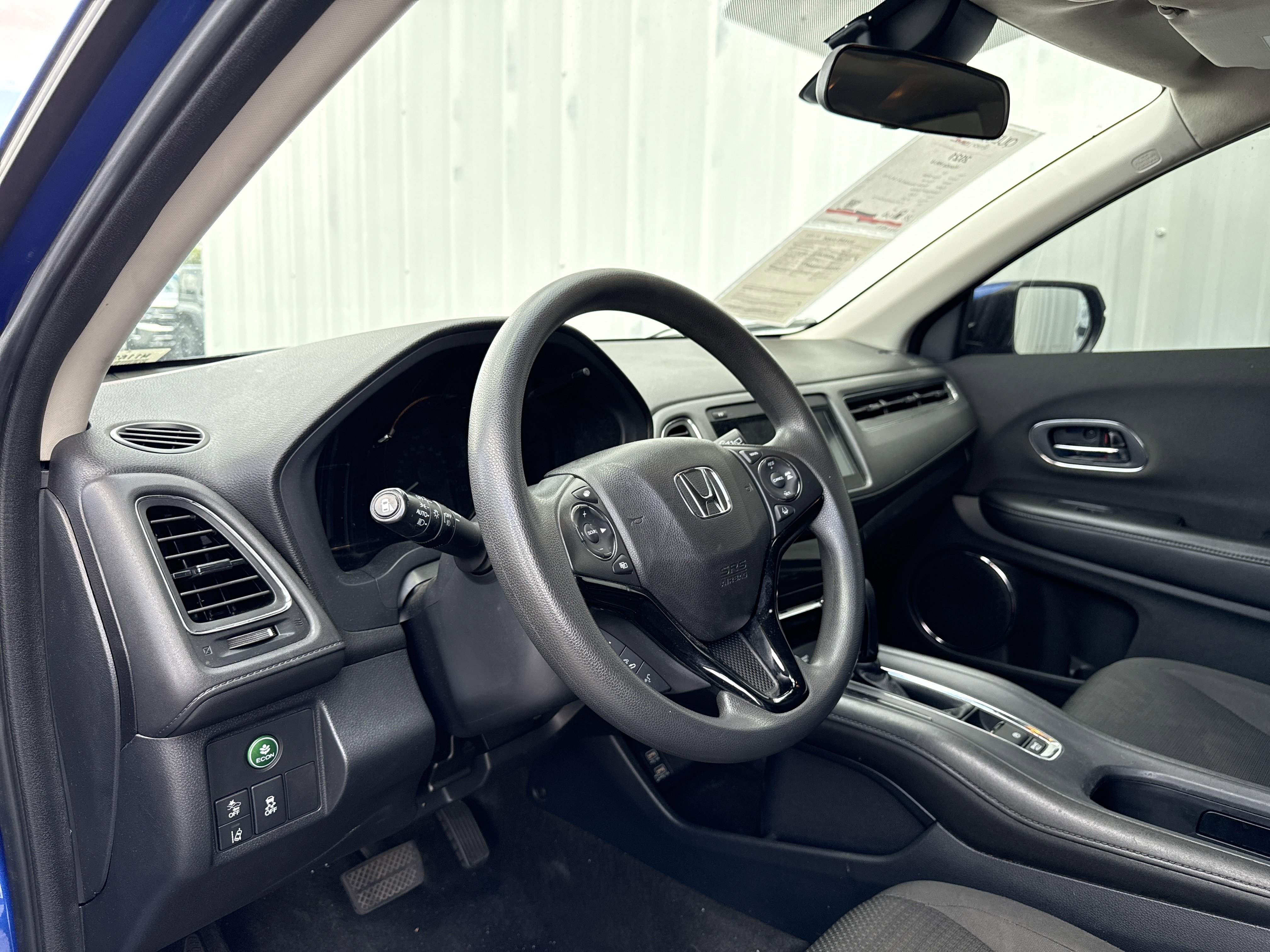 Used 2021 Honda HR-V EX image 11