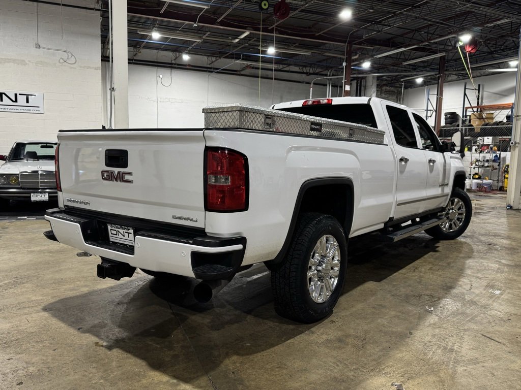 Used 2015 GMC Sierra 3500 Denali image 10