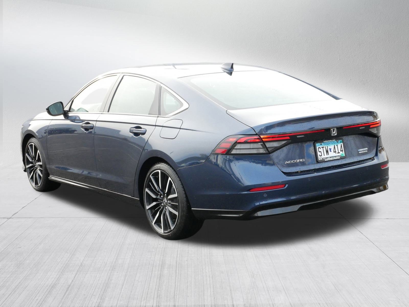 Certified 2025 Honda Accord Touring image 5