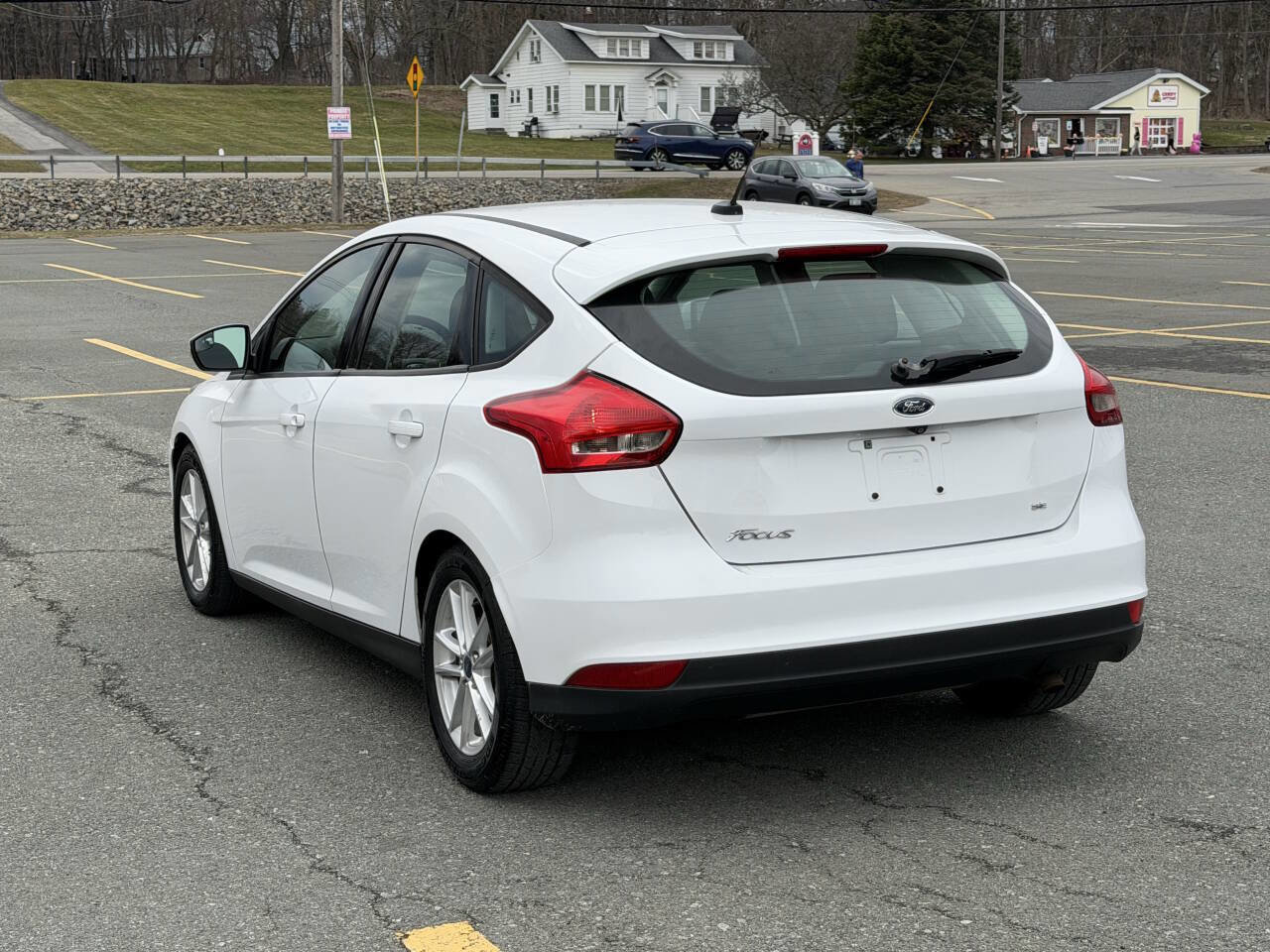 Used 2016 Ford Focus SE image 7