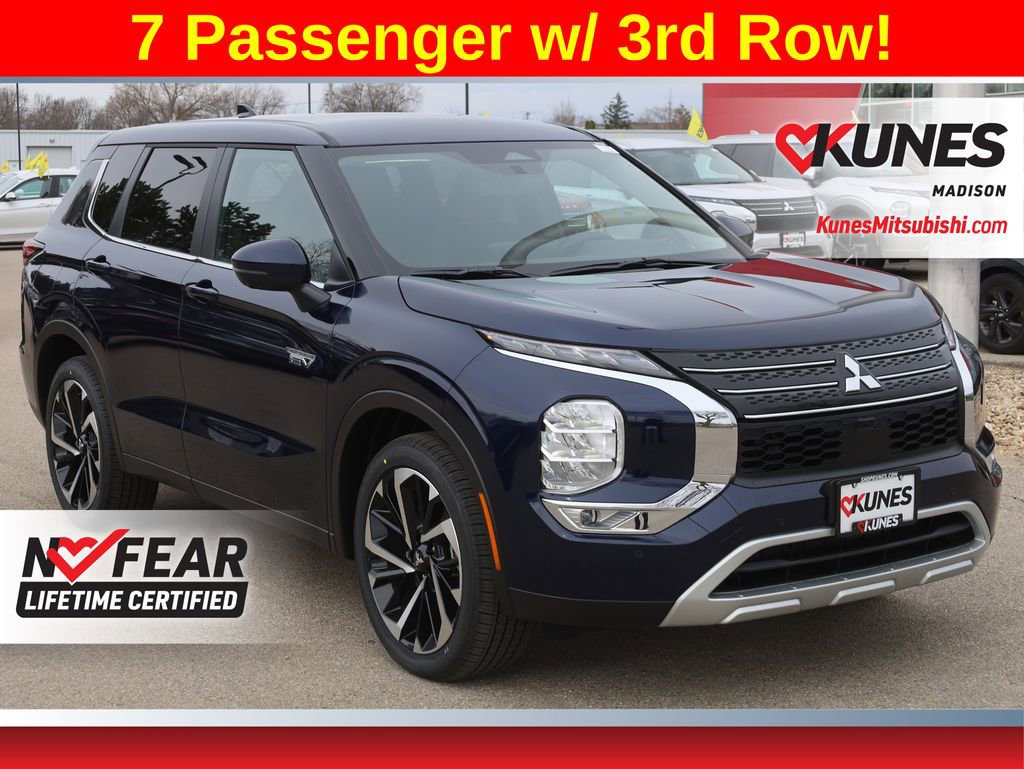 New 2025 Mitsubishi Outlander SE image 1