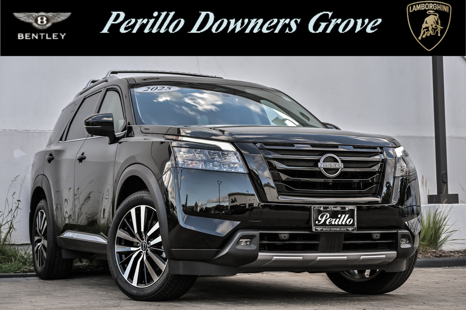 Used 2025 Nissan Pathfinder Platinum