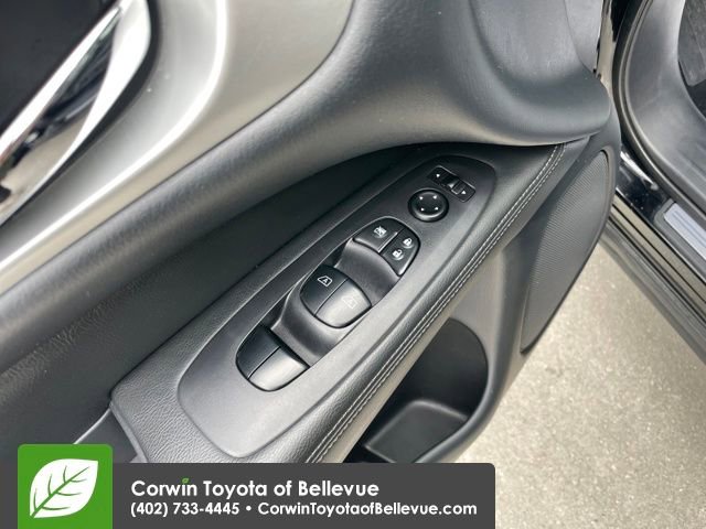 Used 2019 Nissan Pathfinder SL image 19