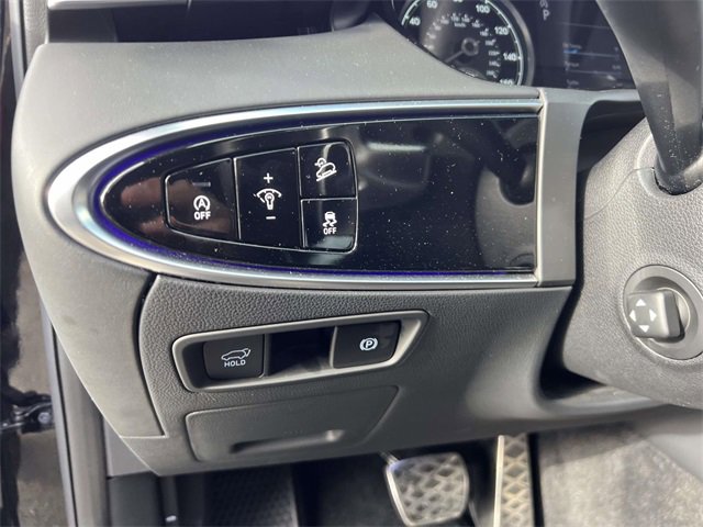 Used 2025 Genesis GV70 3.5T Sport w/ Sport Advanced Package image 17